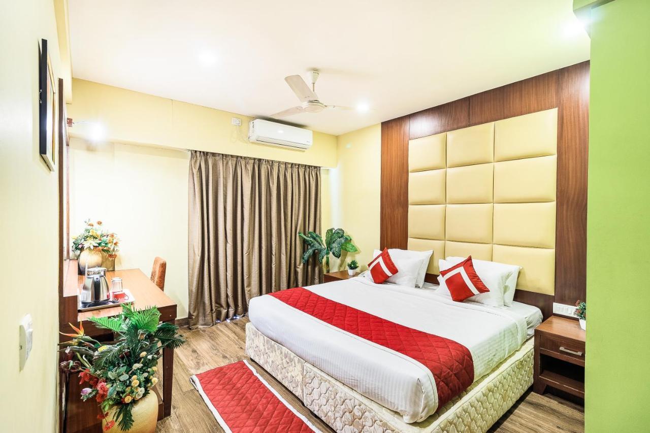 Octave Castle Suites Bangalore Exterior photo