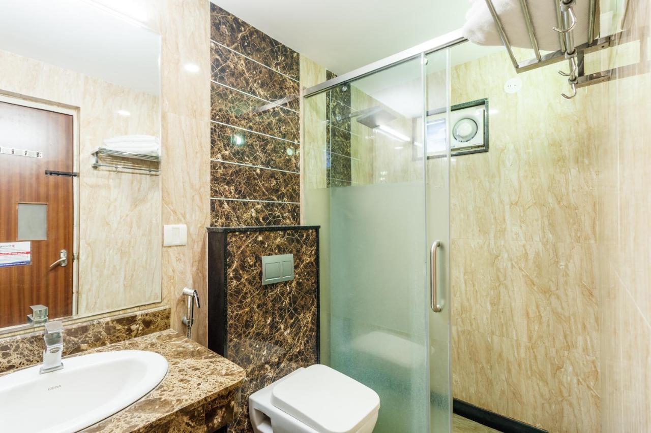 Octave Castle Suites Bangalore Exterior photo