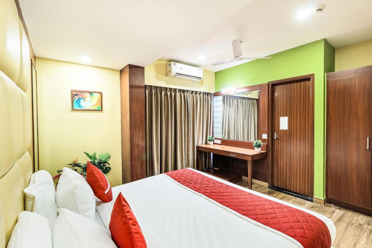 Octave Castle Suites Bangalore Exterior photo