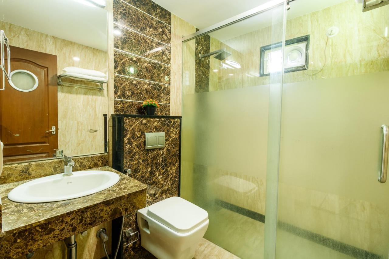 Octave Castle Suites Bangalore Exterior photo