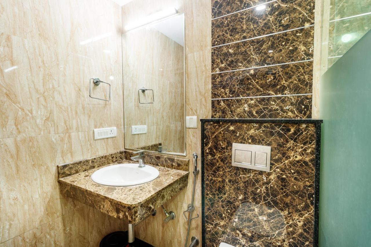 Octave Castle Suites Bangalore Exterior photo
